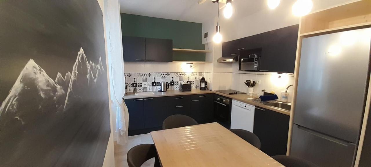 Très Bel T3 Hyper Centre Entierement Renove En 2022 Appartement Luz-Saint-Sauveur